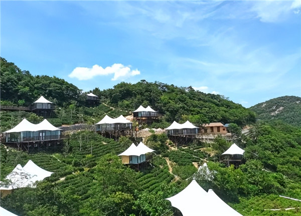 河南信阳:发展红色旅游 探索乡村振兴新路径